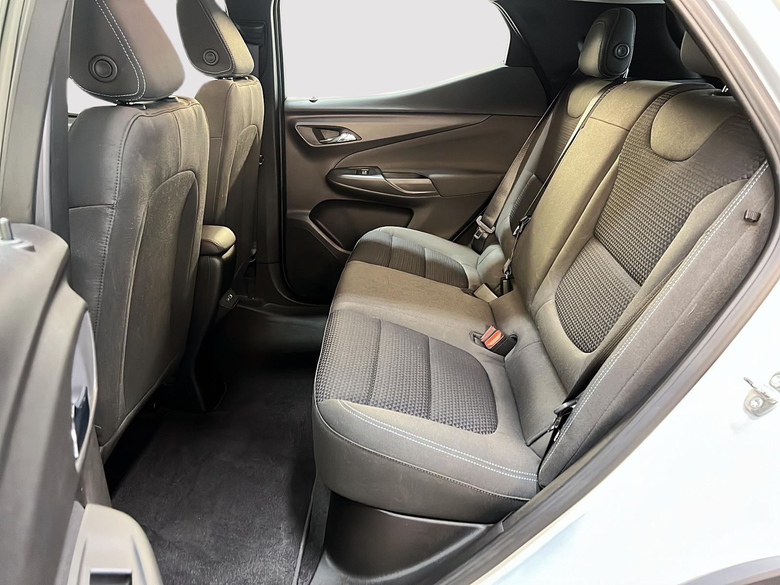 Chevrolet Bolt EUV LT 2023 - image #9