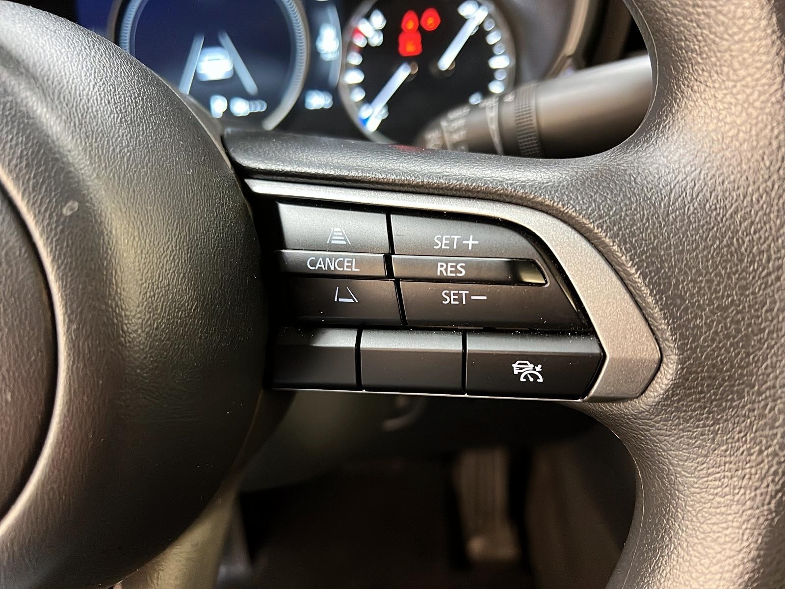 Mazda Mazda3 GX 2025 - image #19