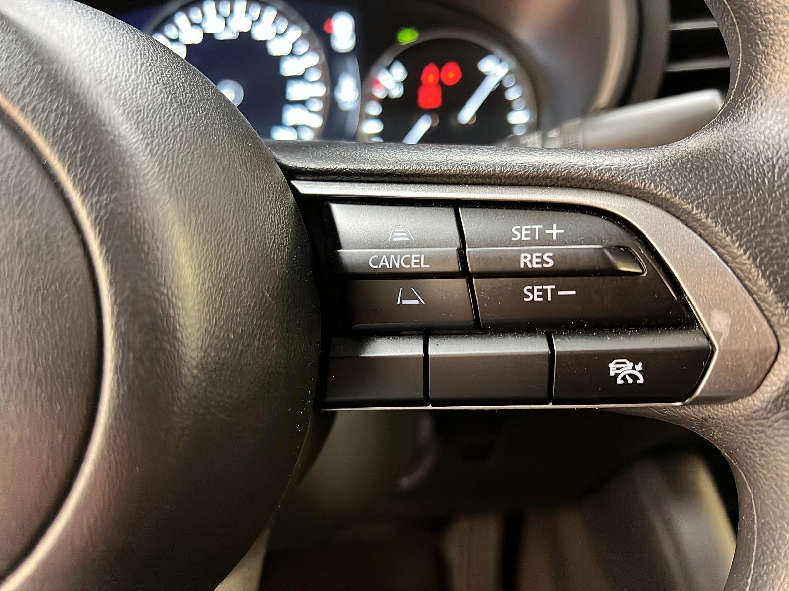 Mazda Mazda3 GX 2025 - image #19