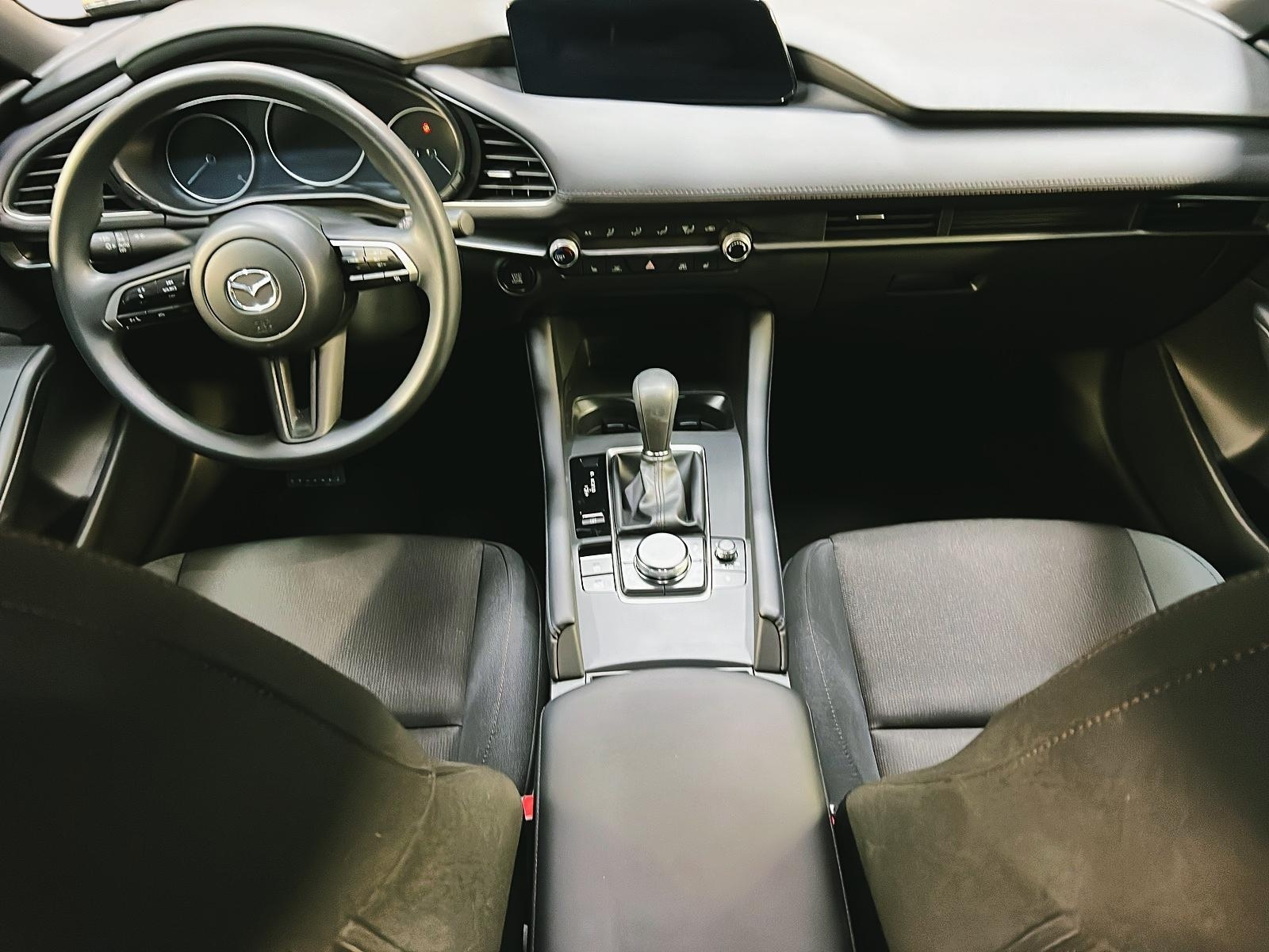 Mazda Mazda3 Sport 2025 - Image #10