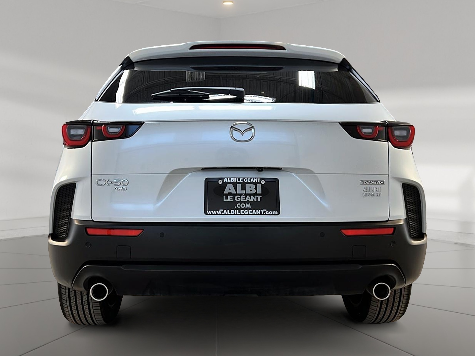 Mazda CX-50 GT CUIR TOIT PANO  NAV  4RM 2024 - image #5