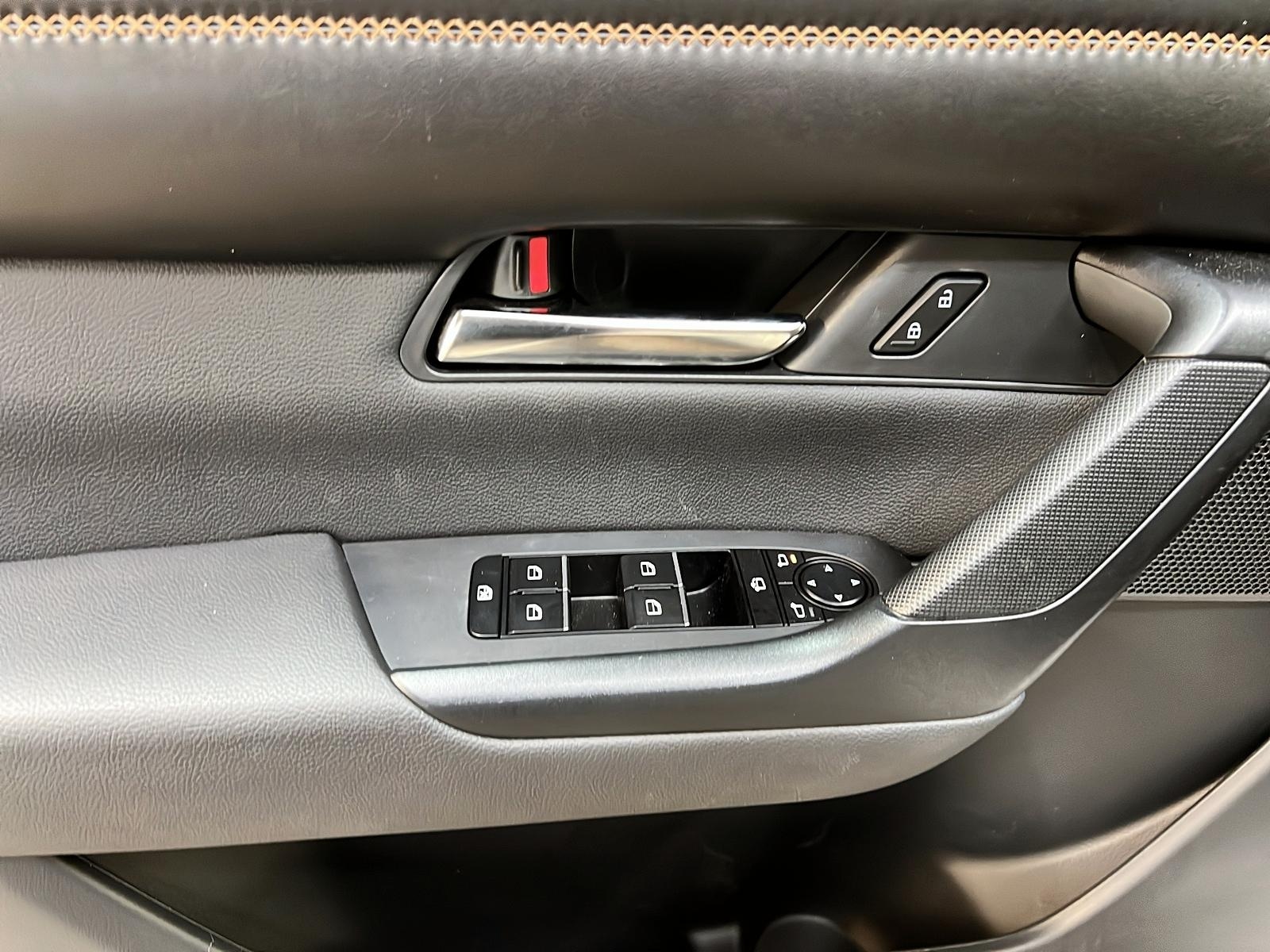 Mazda CX-50 2024 - Image #25
