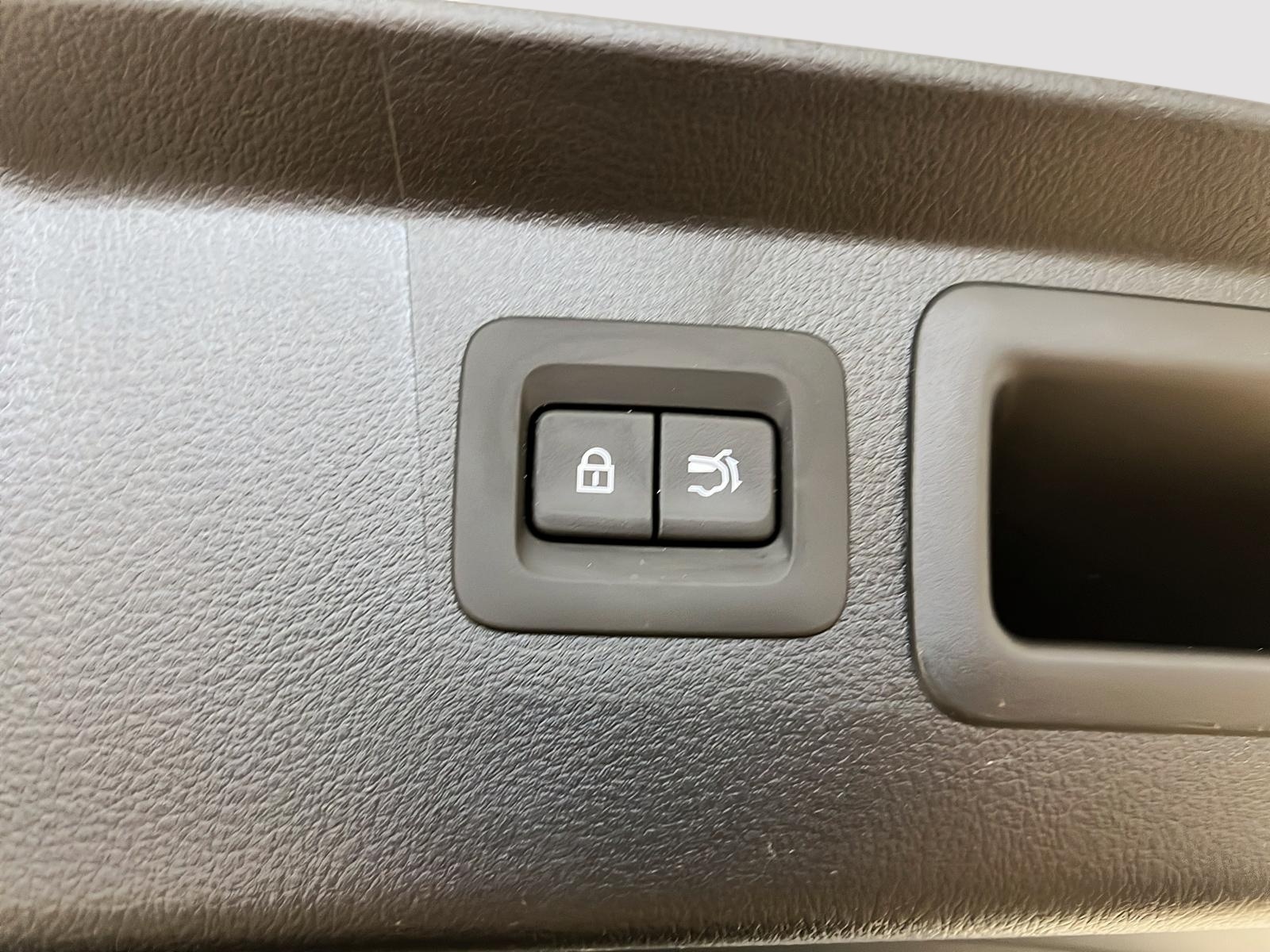 Mazda CX-50 GT CUIR TOIT PANO  NAV  4RM 2024 - image #15