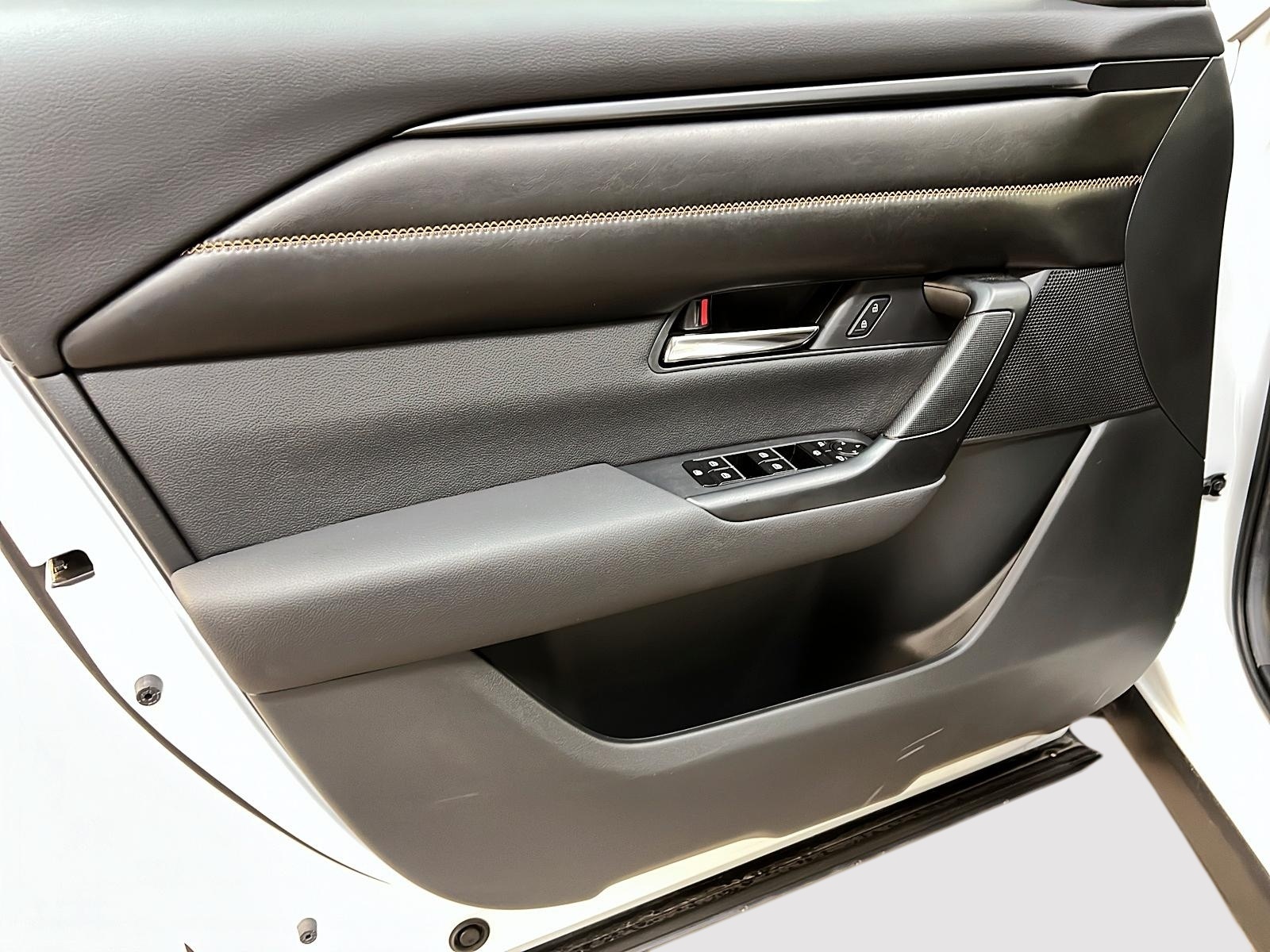 Mazda CX-50 2024 - Image #27