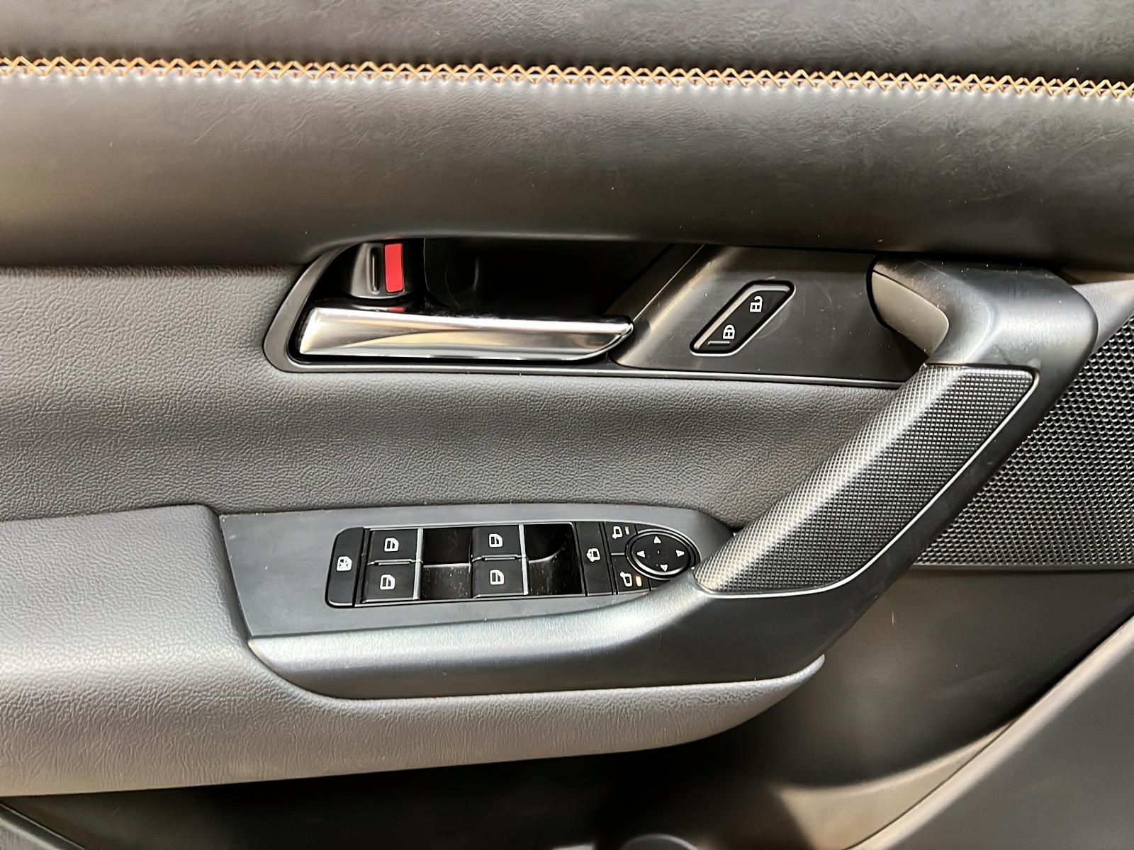 Mazda CX-50 GT TURBO CUIR TOIT PANO NAV 4RM 2024 - image #25