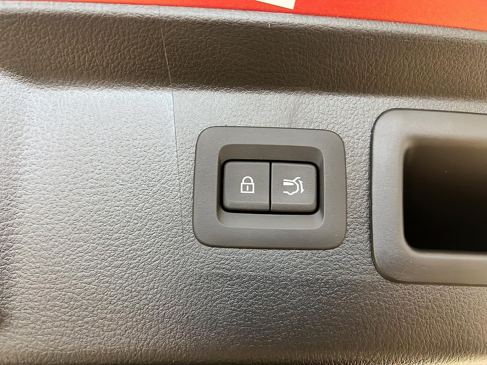 Mazda CX-50 GT TURBO CUIR TOIT PANO NAV 4RM 2024 - image #15