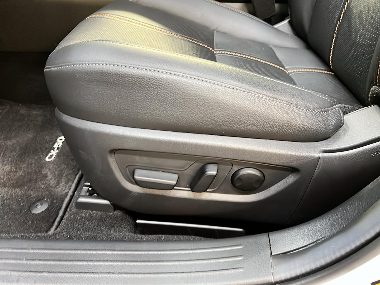 Mazda CX-50 GT TURBO CUIR TOIT PANO NAV 4RM 2024 - image #25
