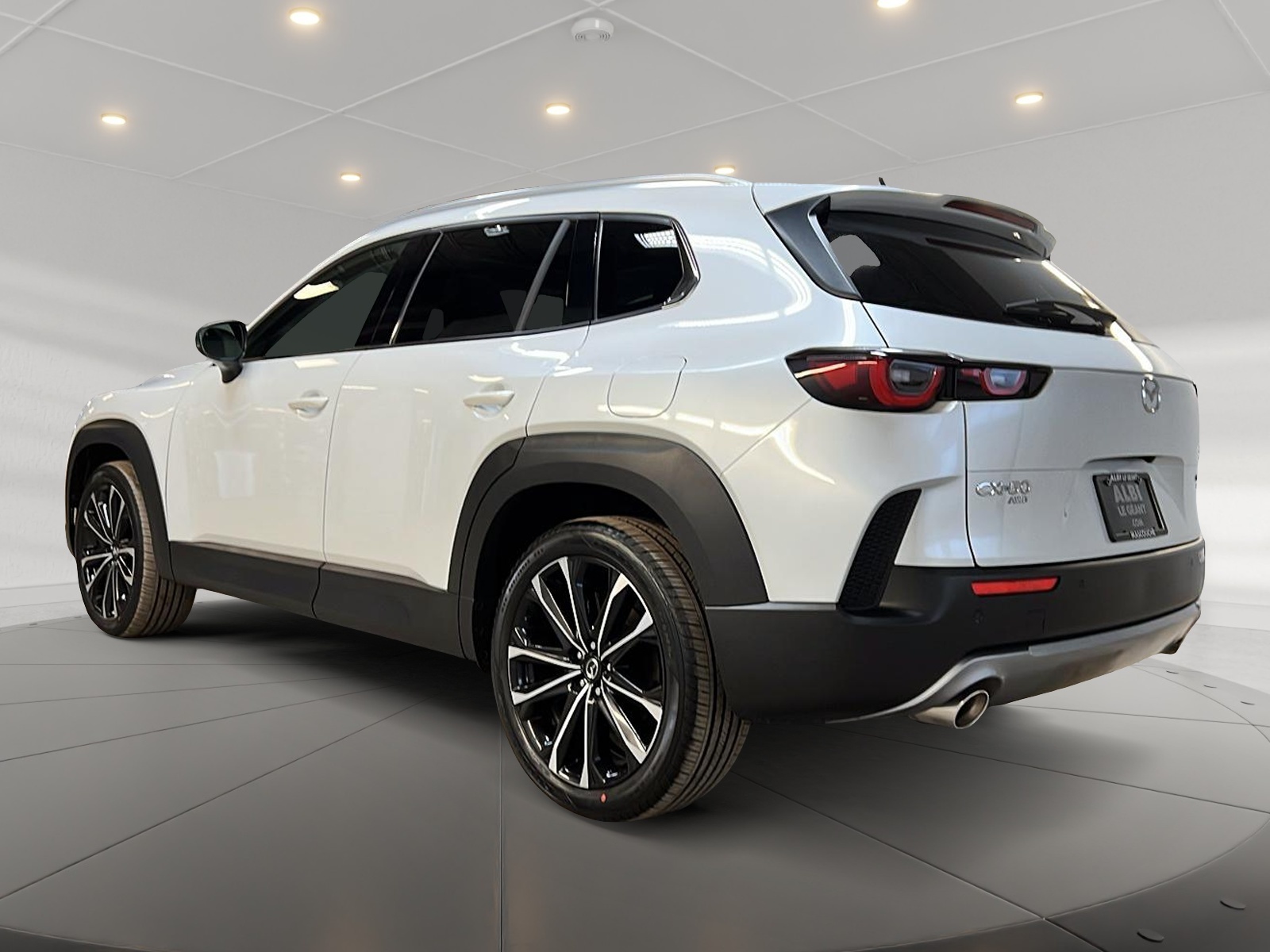 Mazda CX-50 GT TURBO CUIR TOIT PANO NAV 4RM 2024 - image #6