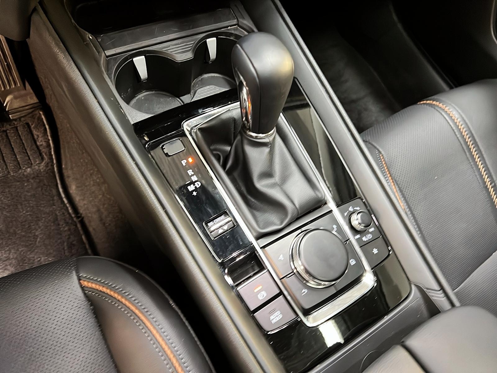 Mazda CX-50 GT TURBO CUIR TOIT PANO NAV 4RM 2024 - image #16