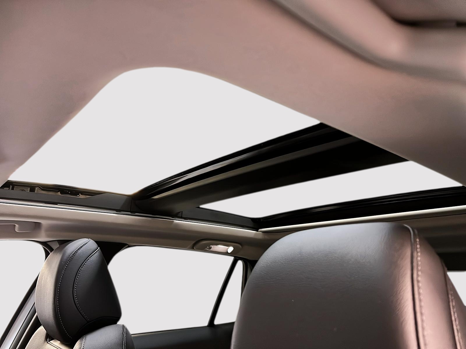 Mazda CX-50 2024 - Image #10