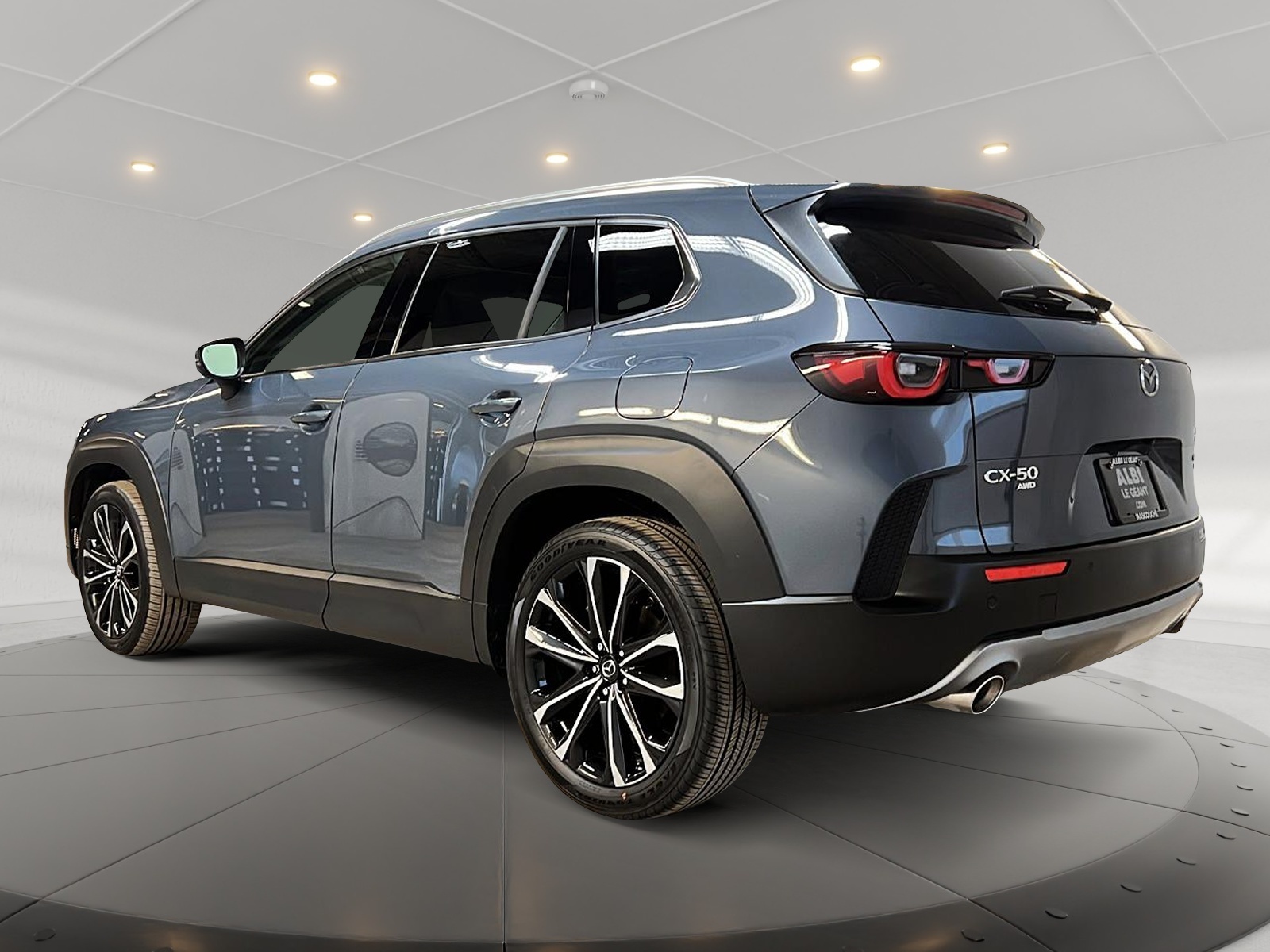 Mazda CX-50 GT TURBO CUIR TOIT PANO NAV 4RM 2024 - image #6