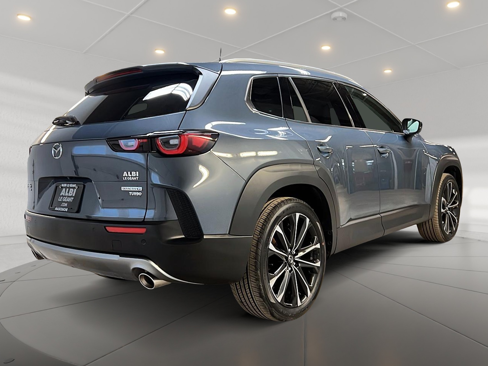 Mazda CX-50 GT TURBO CUIR TOIT PANO NAV 4RM 2024 - image #4