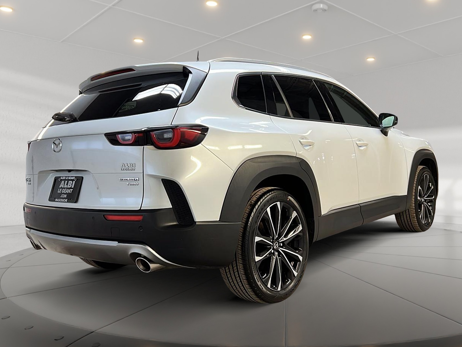 Mazda CX-50 GT TURBO CUIR TOIT PANO NAV 4RM 2024 - image #4