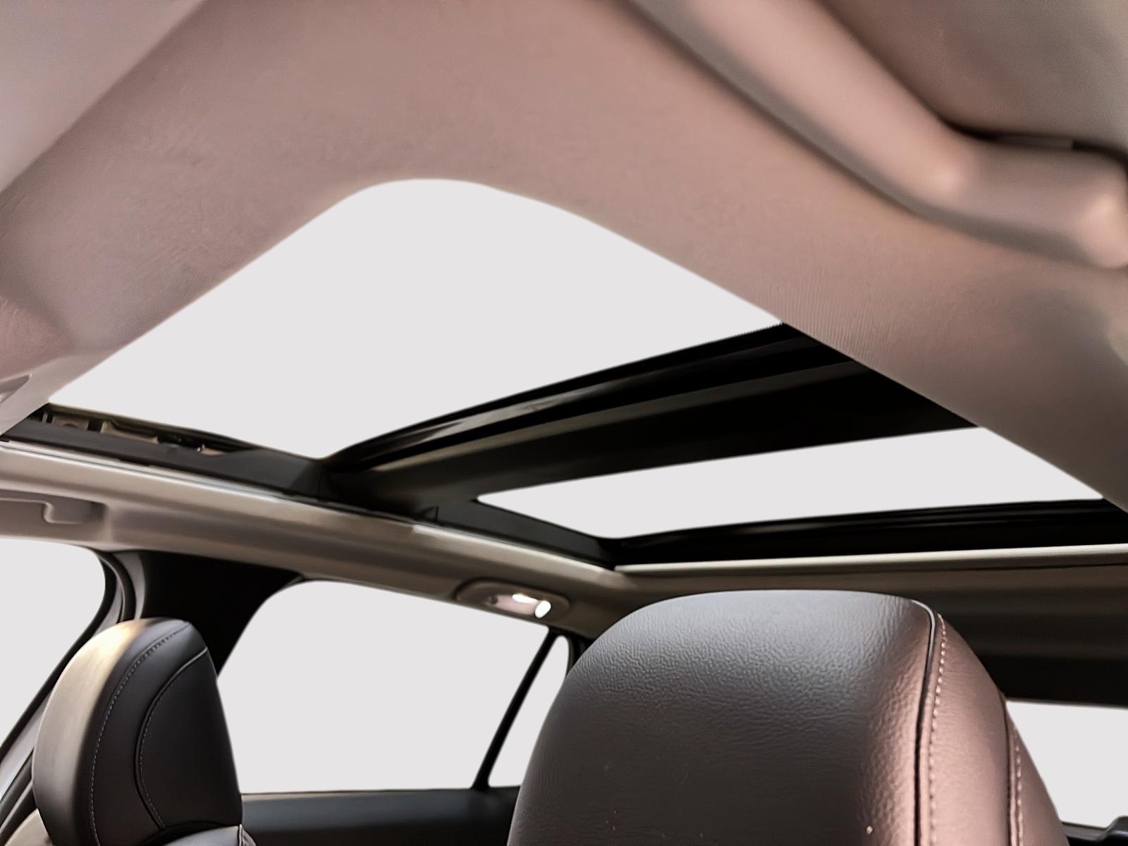 Mazda CX-50 2024 - Image #10