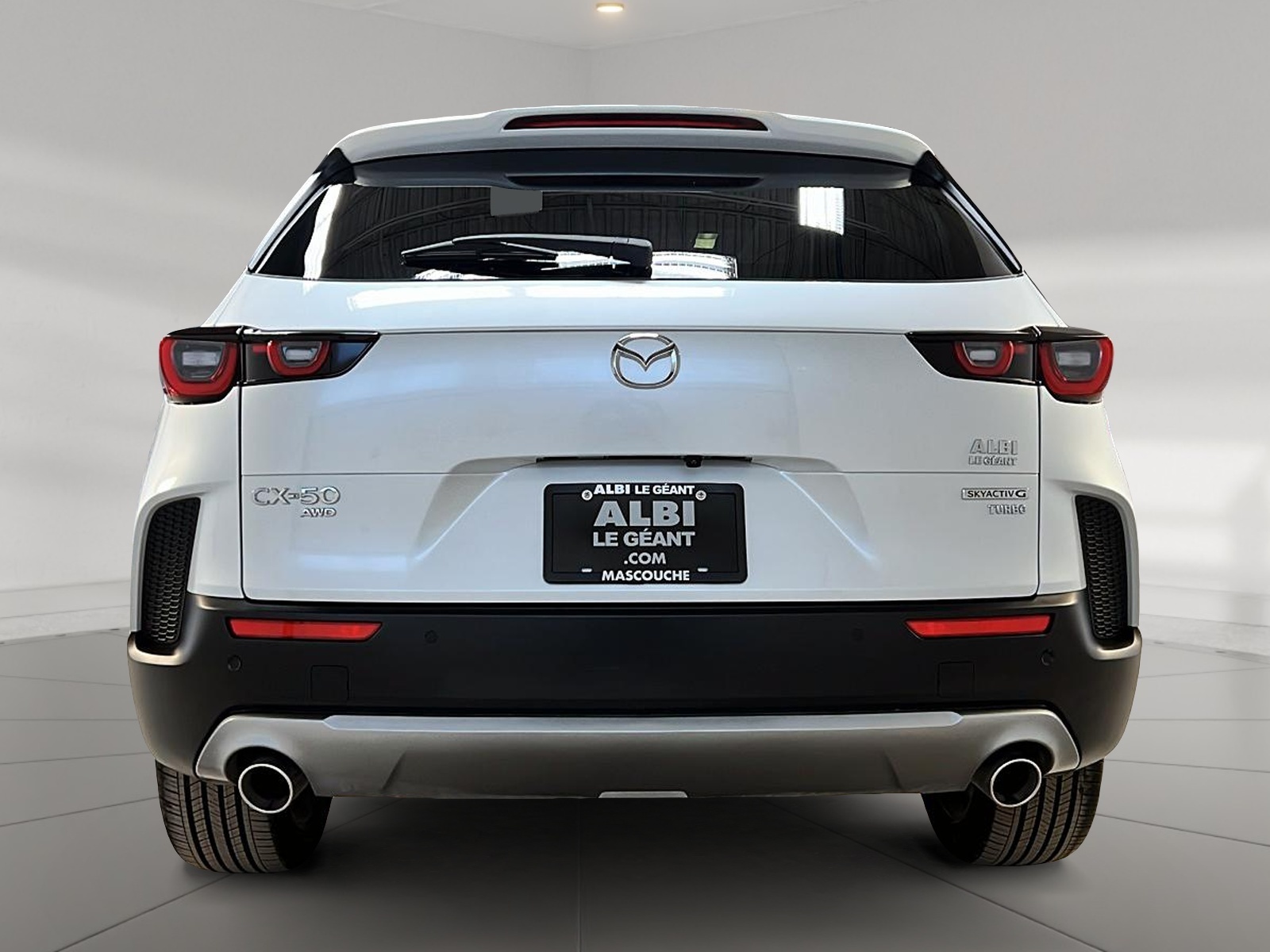 Mazda CX-50 GT TURBO CUIR TOIT PANO NAV  4RM 2024 - image #5