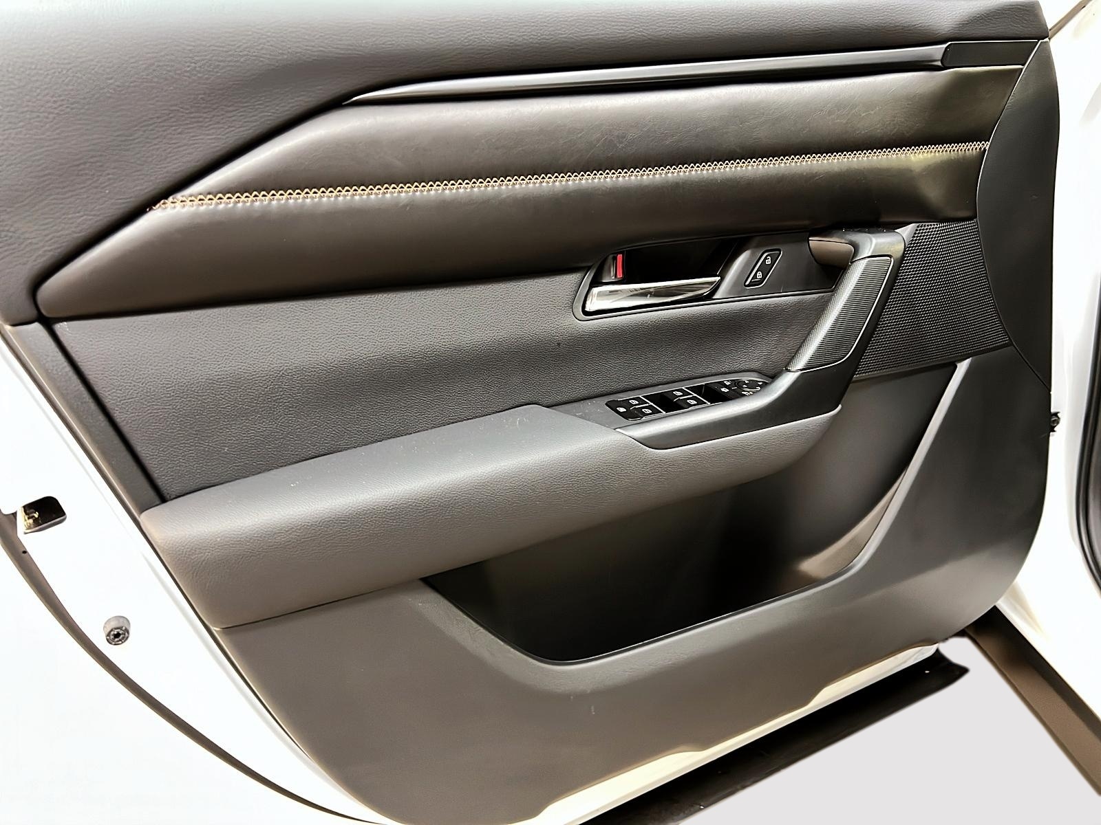 Mazda CX-50 2024 - Image #27