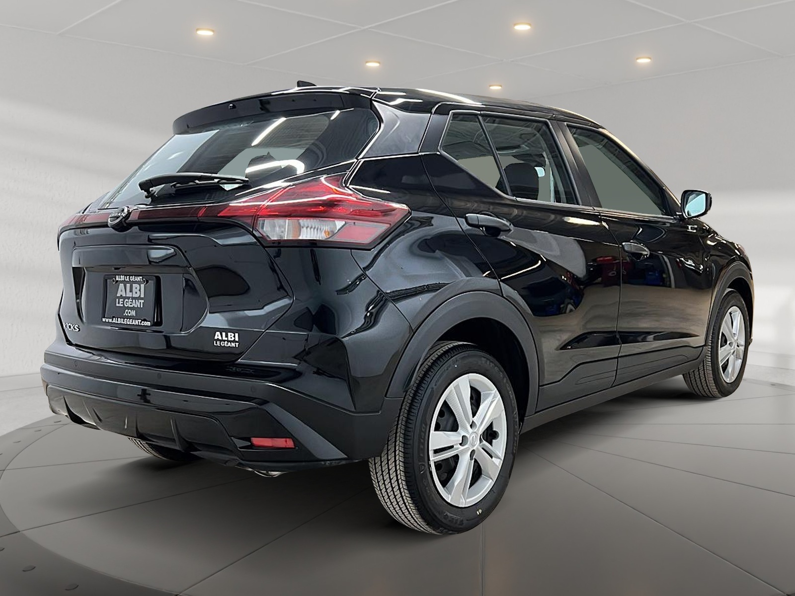 Nissan KICKS PLAY S 2025 — photo 4