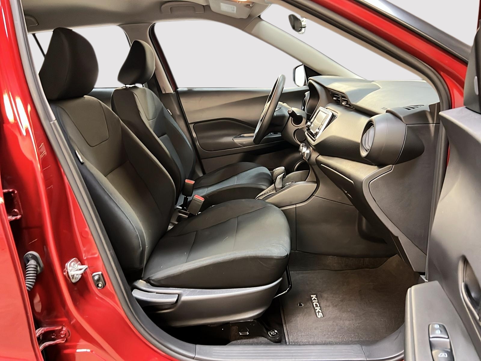Nissan KICKS PLAY S 2025 — photo 8