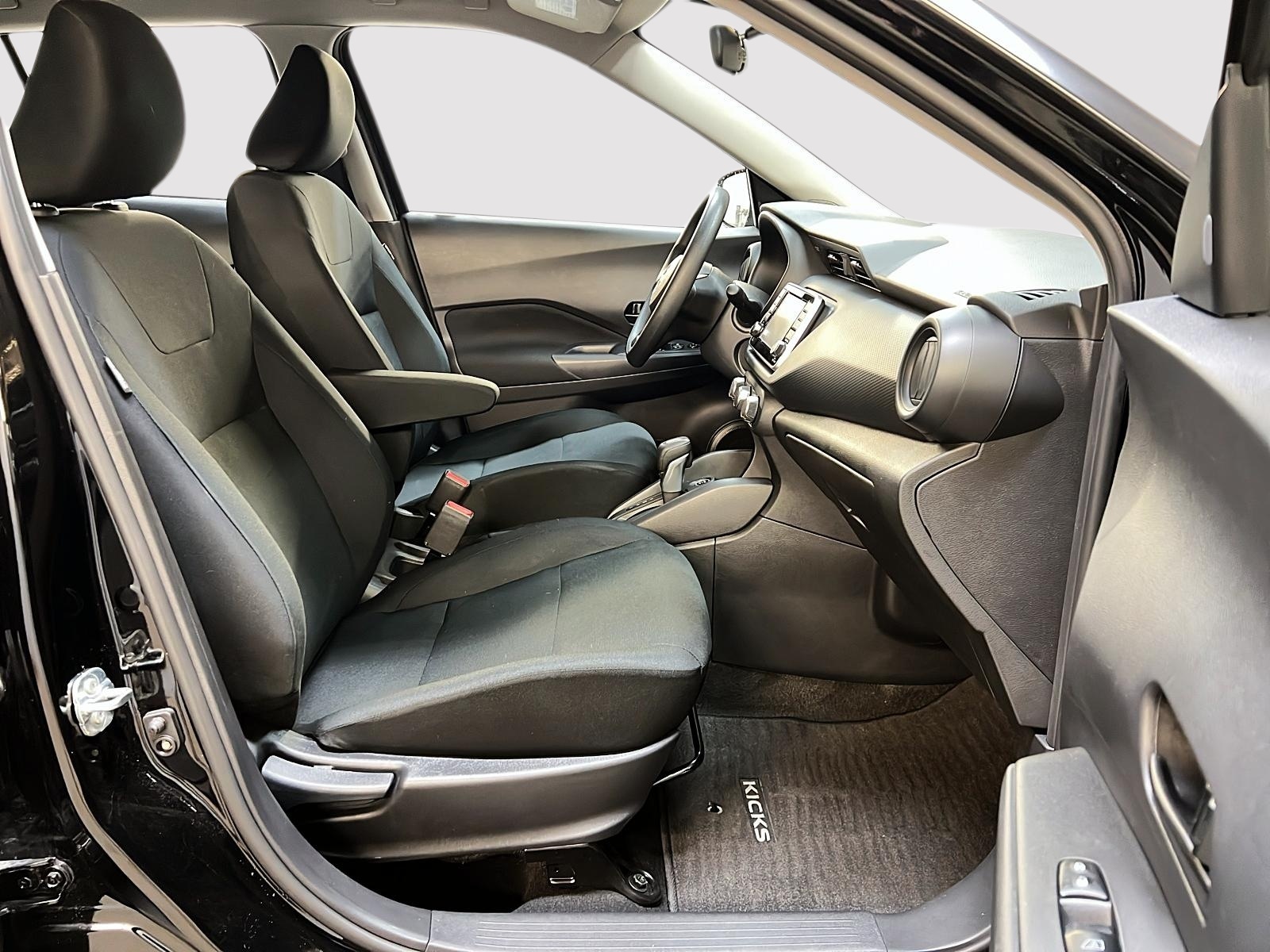 Nissan KICKS PLAY S 2025 — photo 8