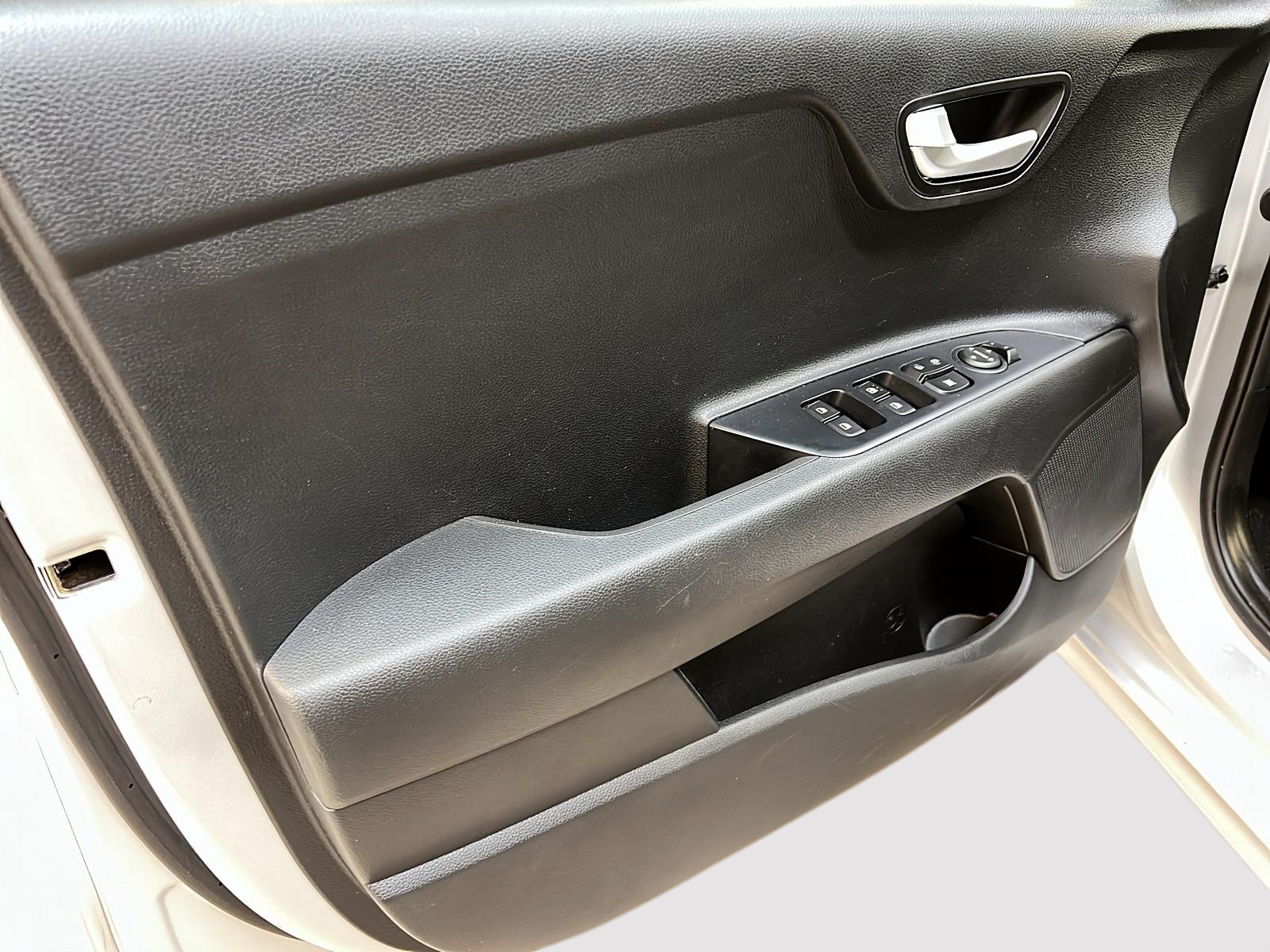 Kia Rio5 EX PREMIUM TOIT 2023 - image #23