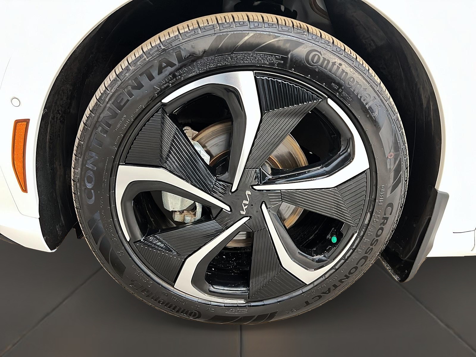 Kia EV6 LAND GT LINE 2 TOIT NAV 4RM 2024 - image #30