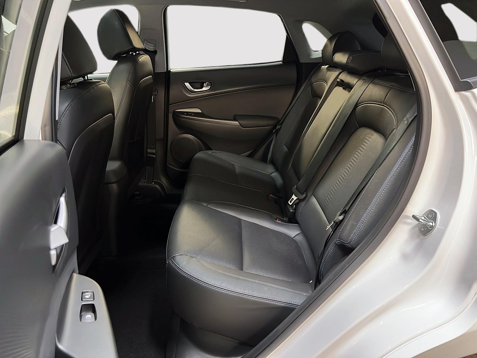 Hyundai Kona EV ULTIMATE CUIR TOIT NAV 2023 - image #10