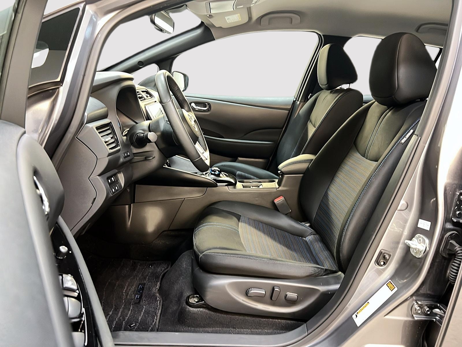 Nissan Leaf SV PLUS NAV 2023 - image #7