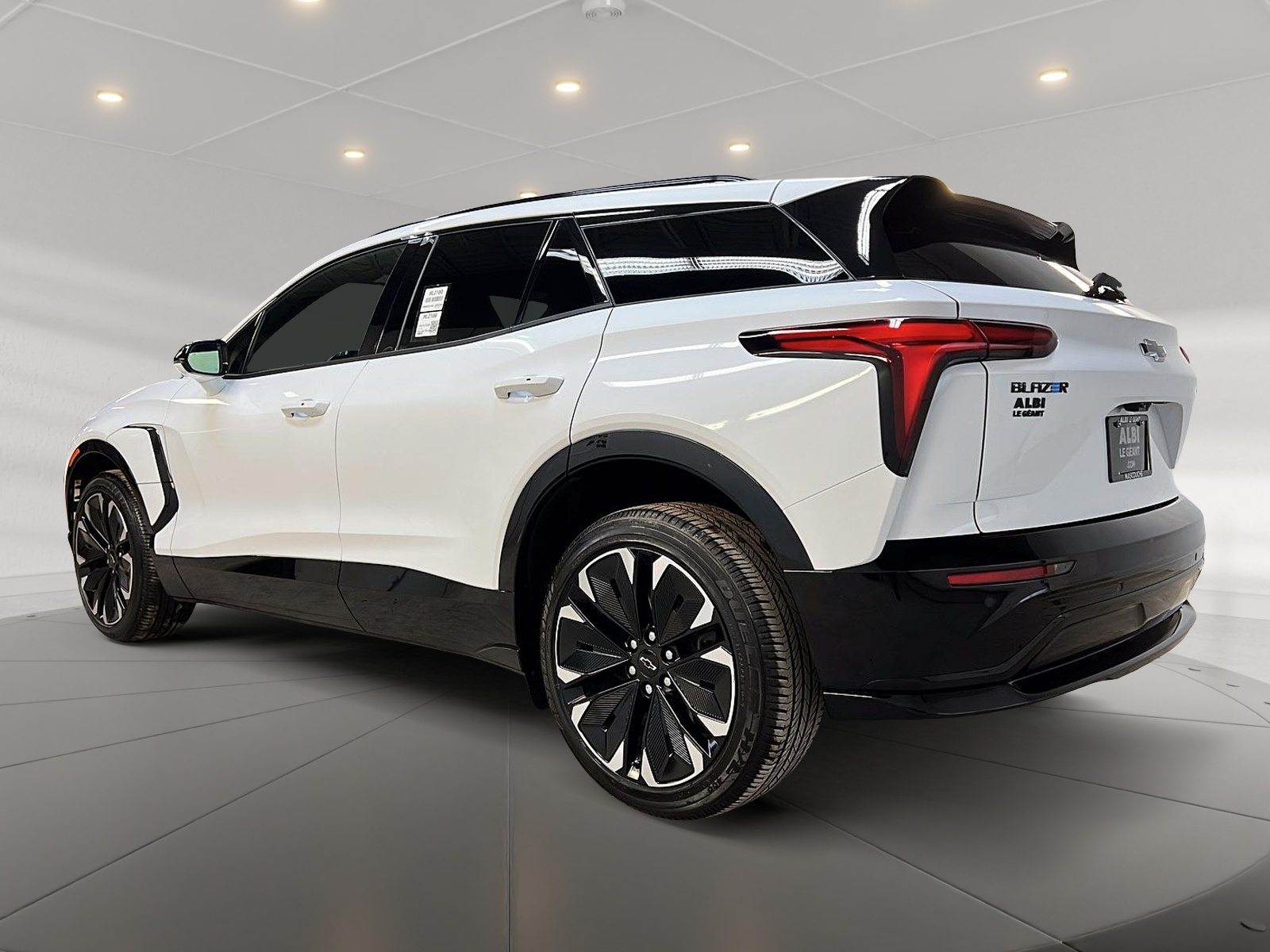 Chevrolet Blazer EV RS NAV 4RM 2024 - image #6
