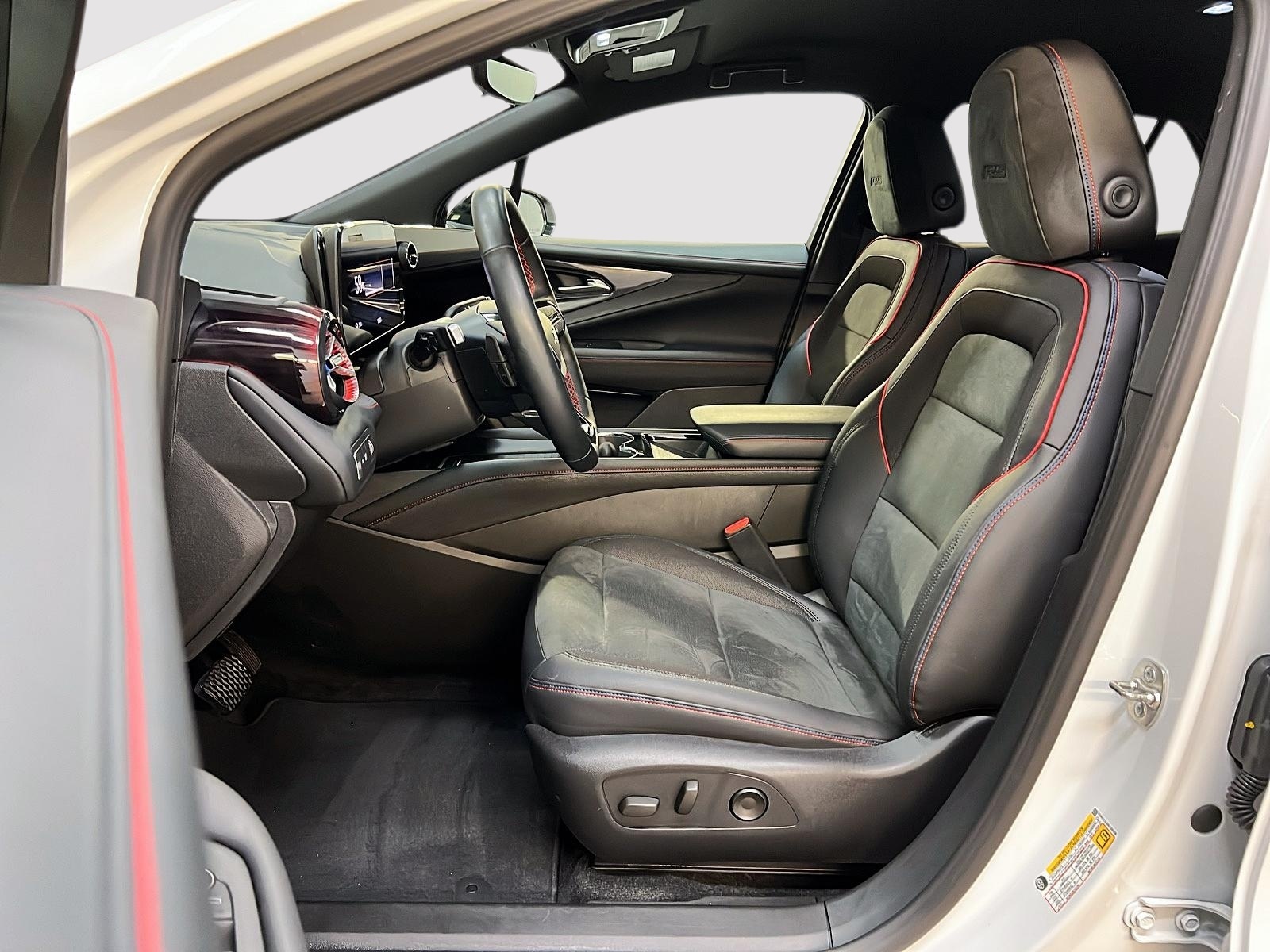 Chevrolet Blazer EV 1RS NAV 4RM 2024 - image #7