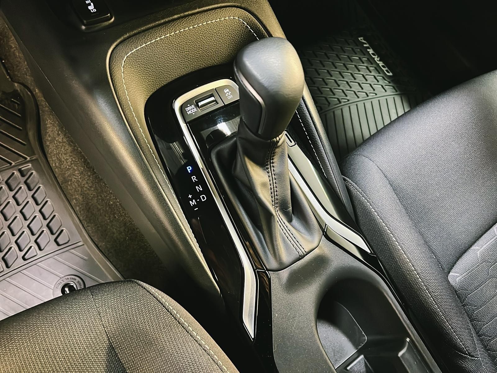 Toyota Corolla SE PLUS HATCHBACK 2024 - image #11