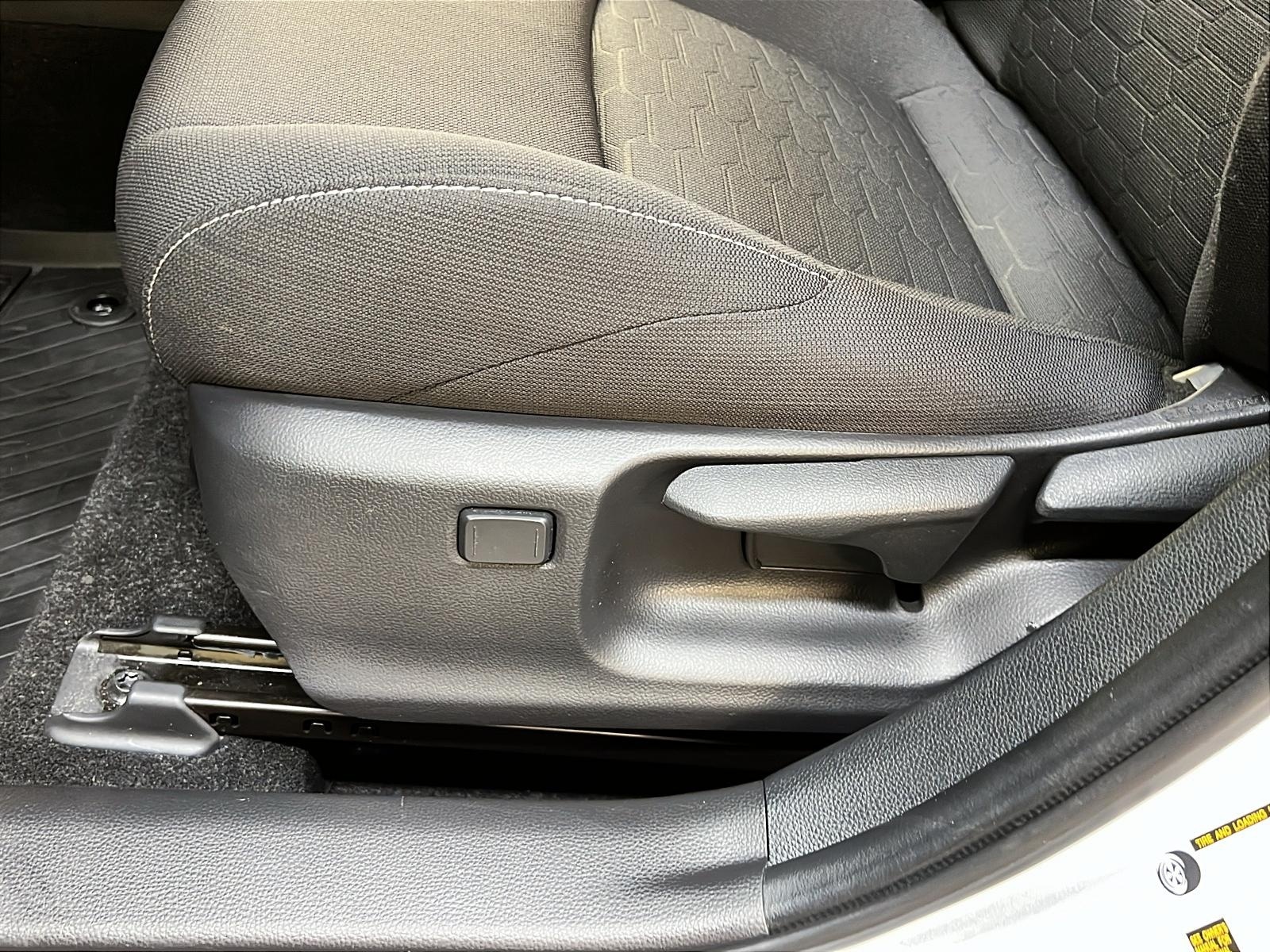 Toyota Corolla SE PLUS HATCHBACK 2024 - image #21