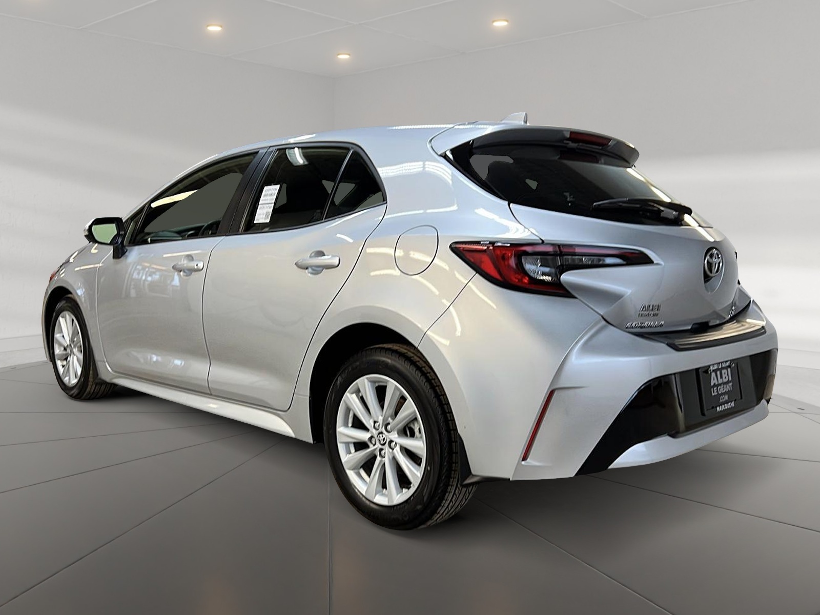 Toyota Corolla SE PLUS HATCHBACK 2024 - image #6