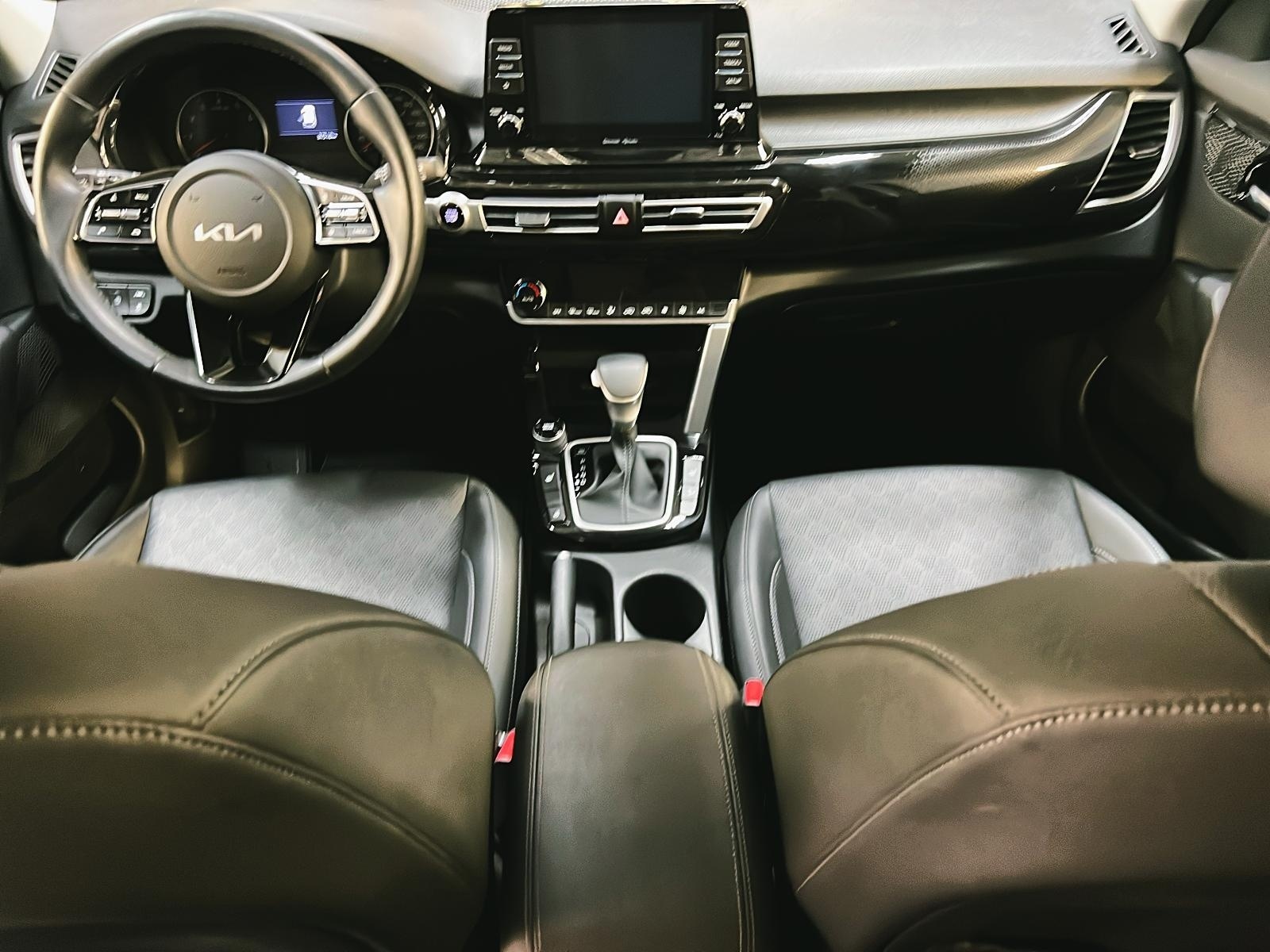 Kia SELTOS EX CUIR 2023 - image #10