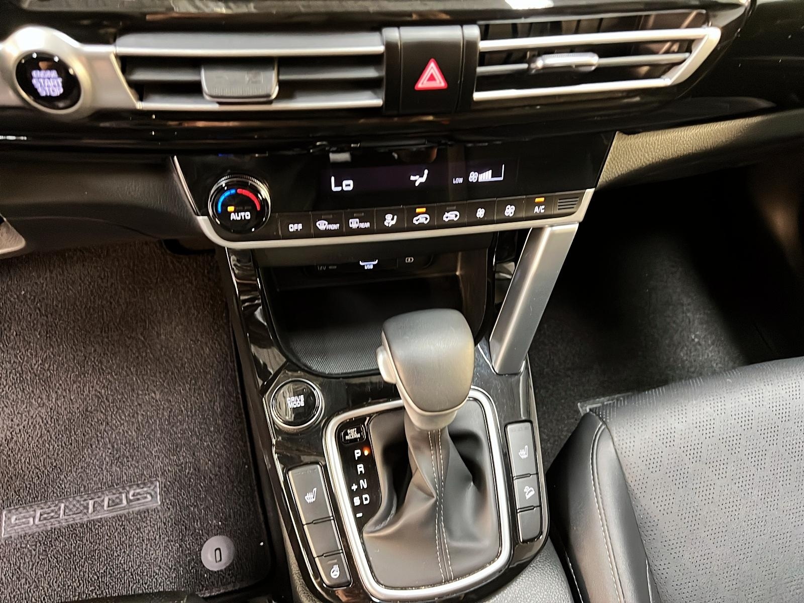 Kia SELTOS EX CUIR 2023 - image #14