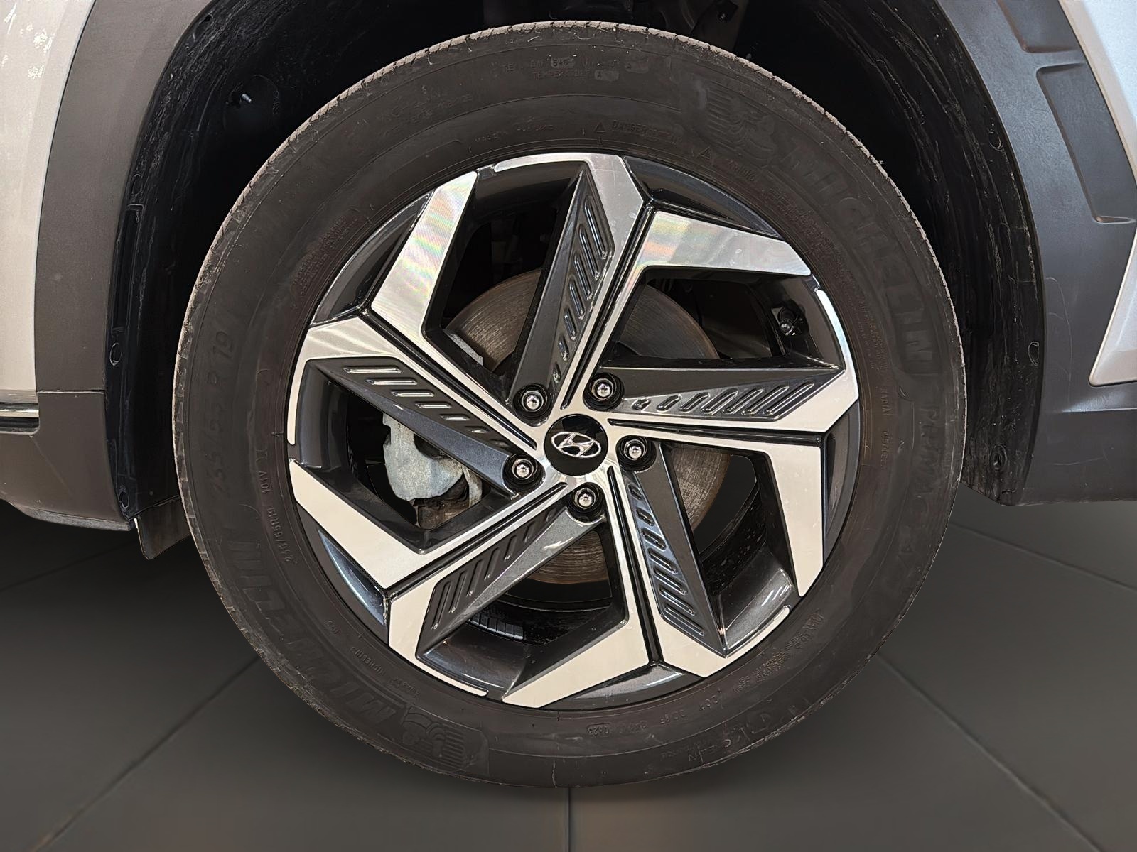 Hyundai Tucson LUXURY HYBRID CUIR TOIT PANO NAV 4RM 2023 - image #33