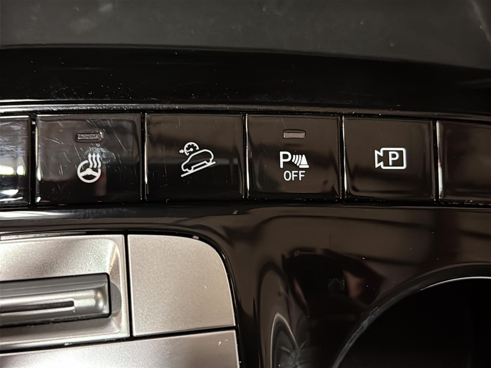 Hyundai Tucson LUXURY HYBRID CUIR TOIT PANO NAV 4RM 2023 - image #17