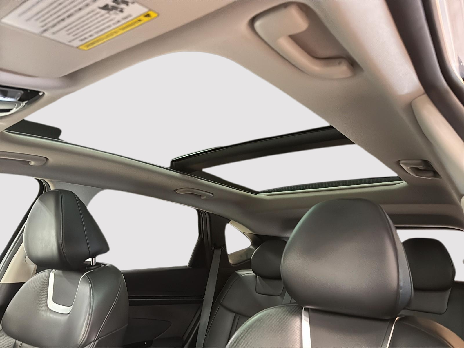 Hyundai Tucson LUXURY HYBRID CUIR TOIT PANO NAV 4RM 2023 - image #11