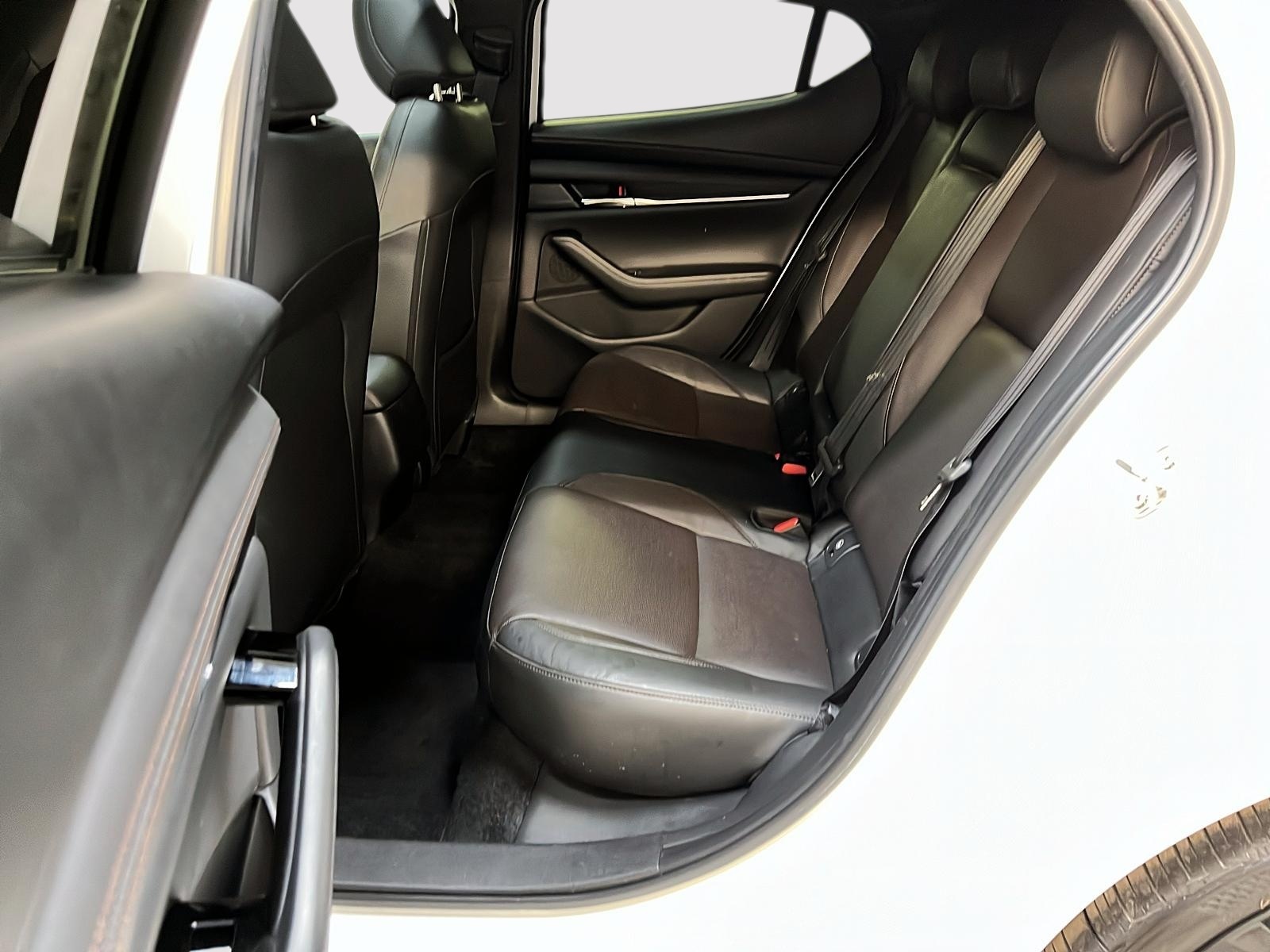 Mazda Mazda3 Sport 2022 - Image #9