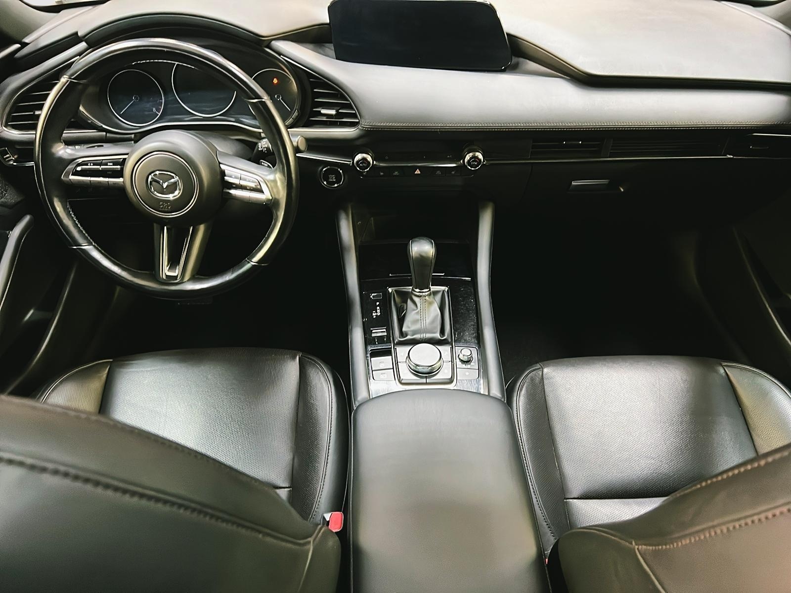 Mazda Mazda3 Sport 2022 - Image #11