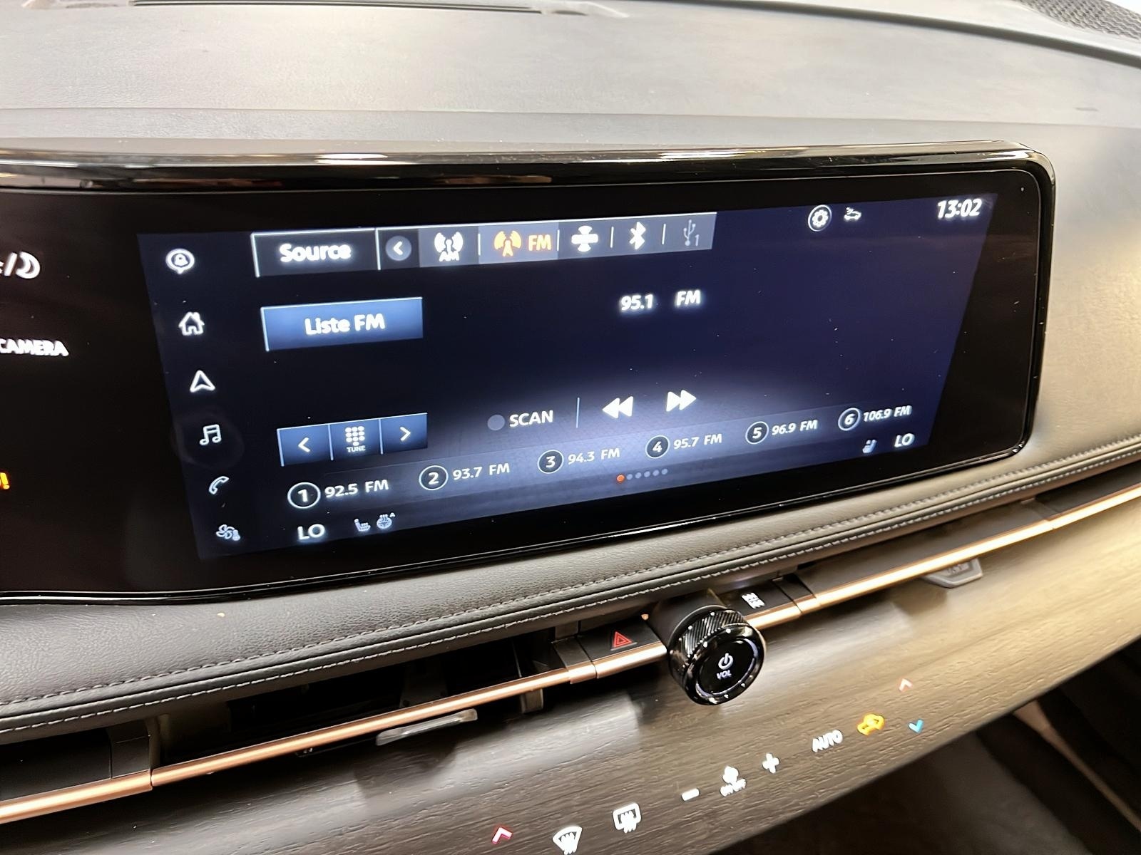 Nissan ARIYA ENGAGE NAV 2023 - image #16