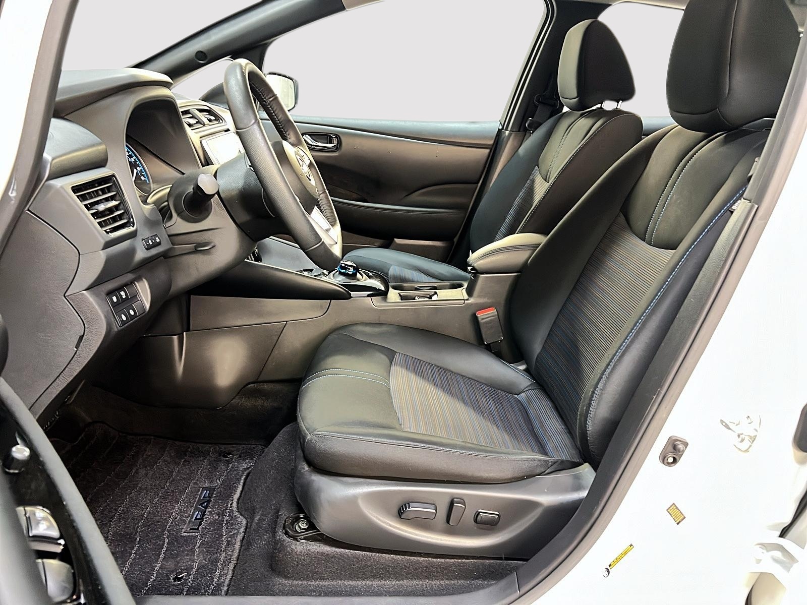 Nissan Leaf SV NAV 2024 - image #7