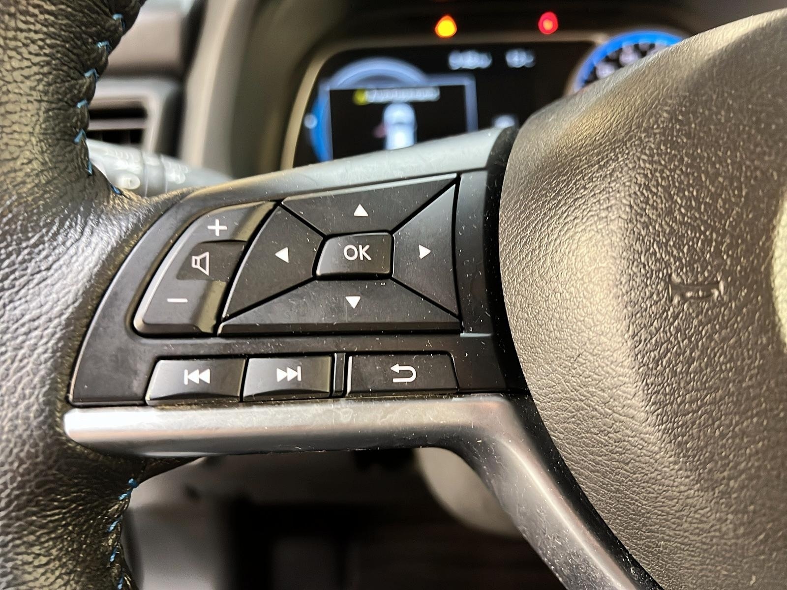 Nissan Leaf SV NAV 2024 - image #20