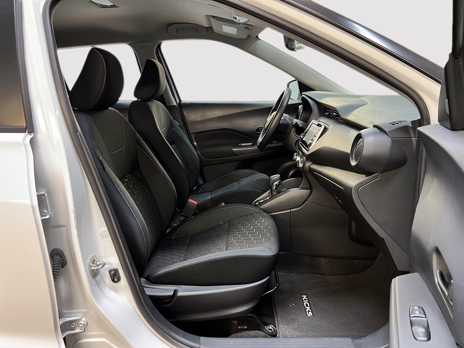 Nissan Kicks S 2022 - image #8