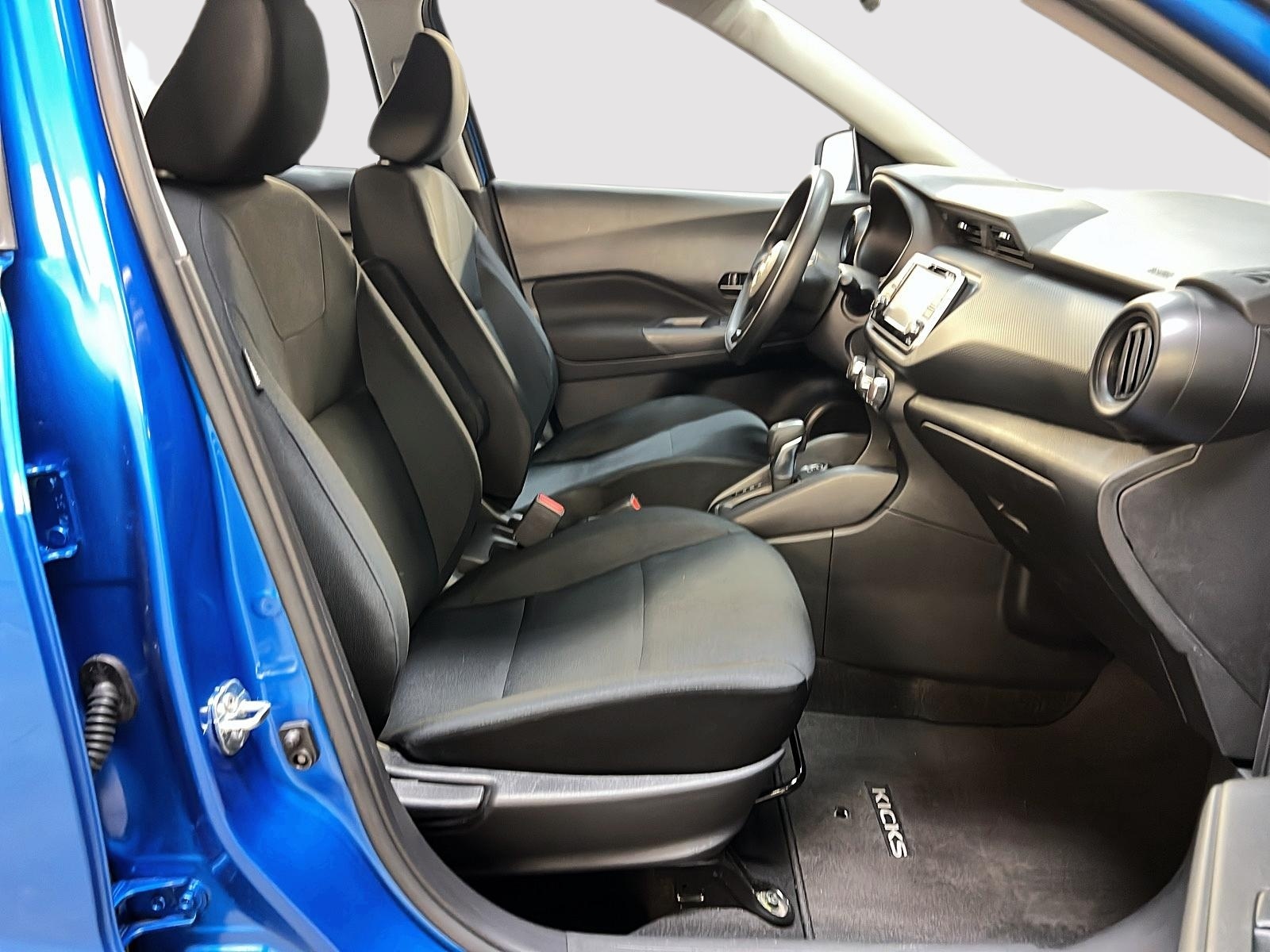 Nissan Kicks 2023 - Image #8