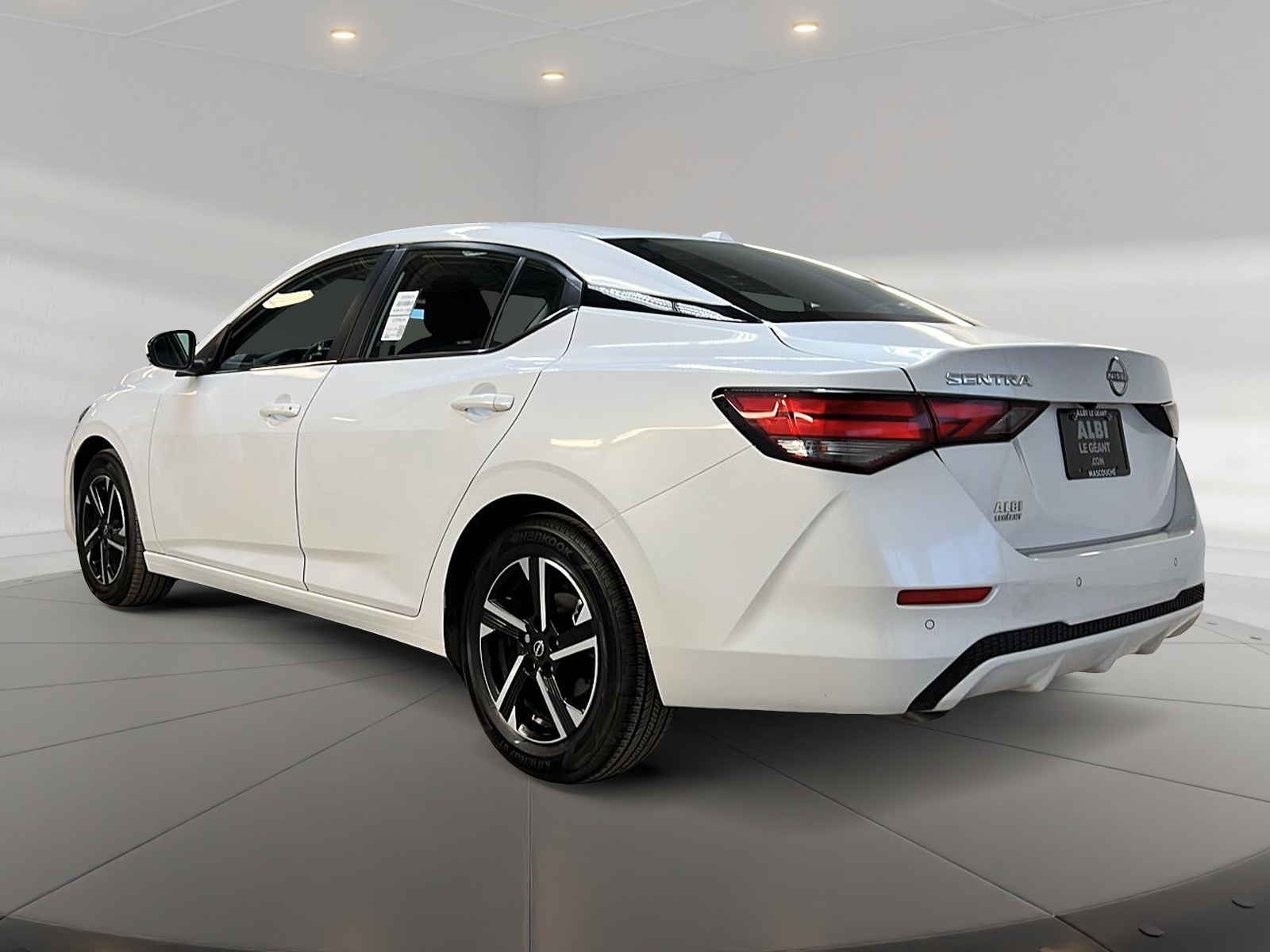 Nissan Sentra SV 2025 - image #6