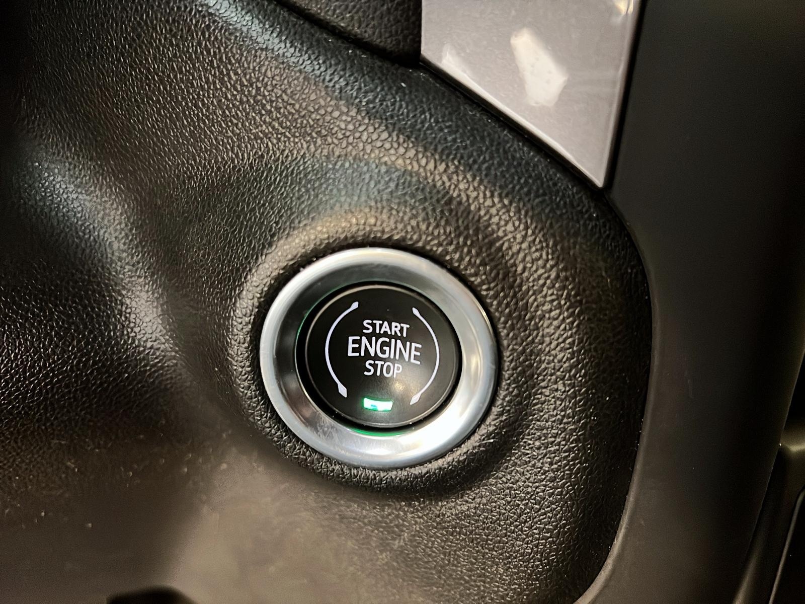 Chevrolet Silverado 1500 CUSTOM CREW CAB 4X4 2023 - image #16