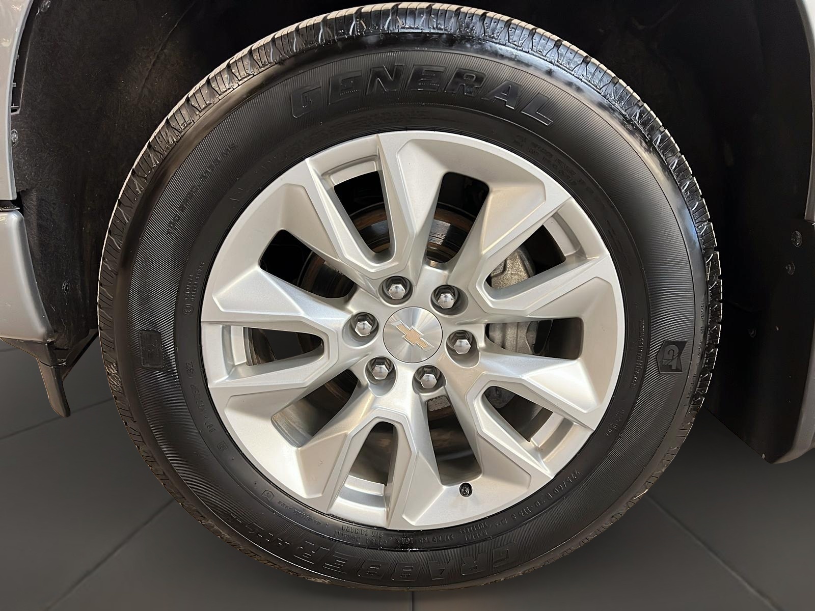 Chevrolet Silverado 1500 CUSTOM CREW CAB 4X4 2023 - image #26