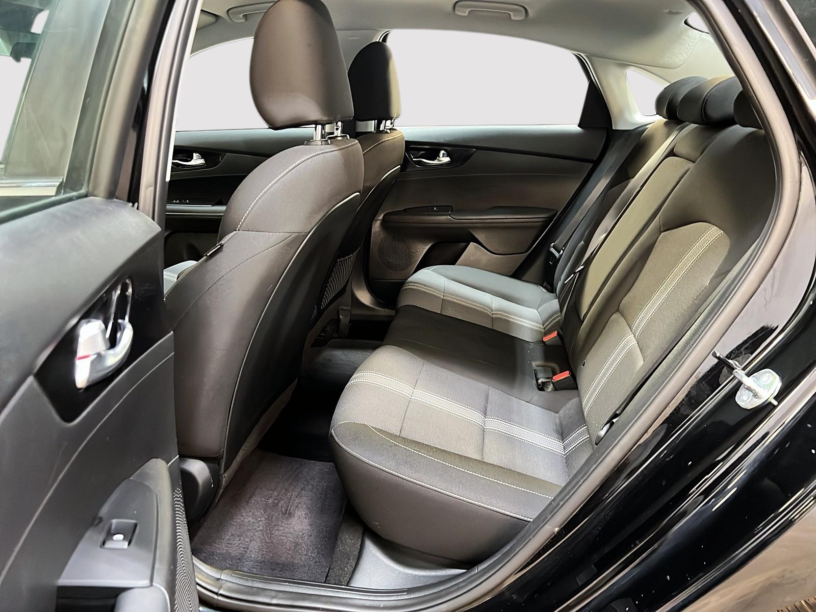 Kia Forte 2023 - Image #9