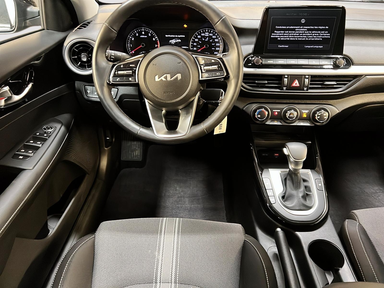 Kia Forte EX 2023 - image #10