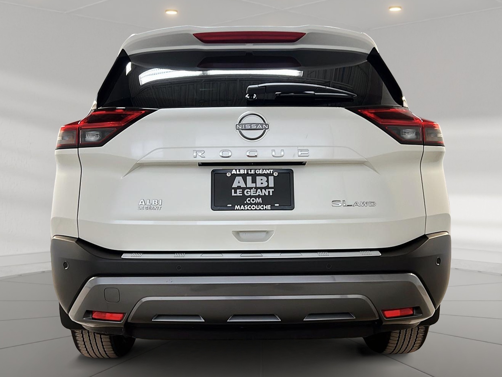 Nissan Rogue SL CUIR TOIT PANO NAV 4RM 2023 - image #5